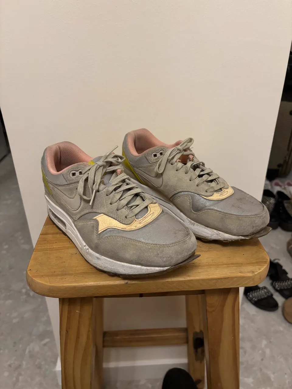 Nike · Talle AR 37