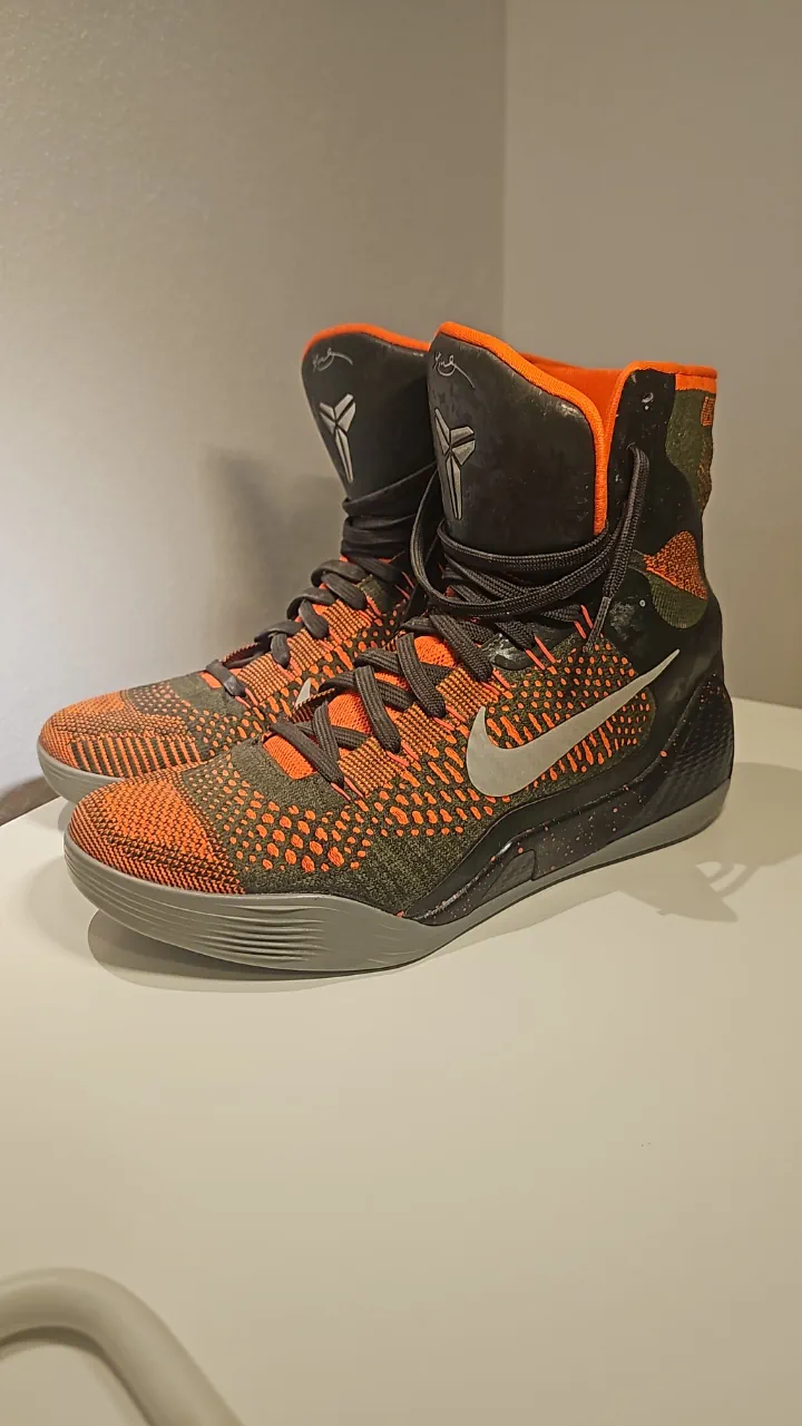 Nike · Talle US 9.5