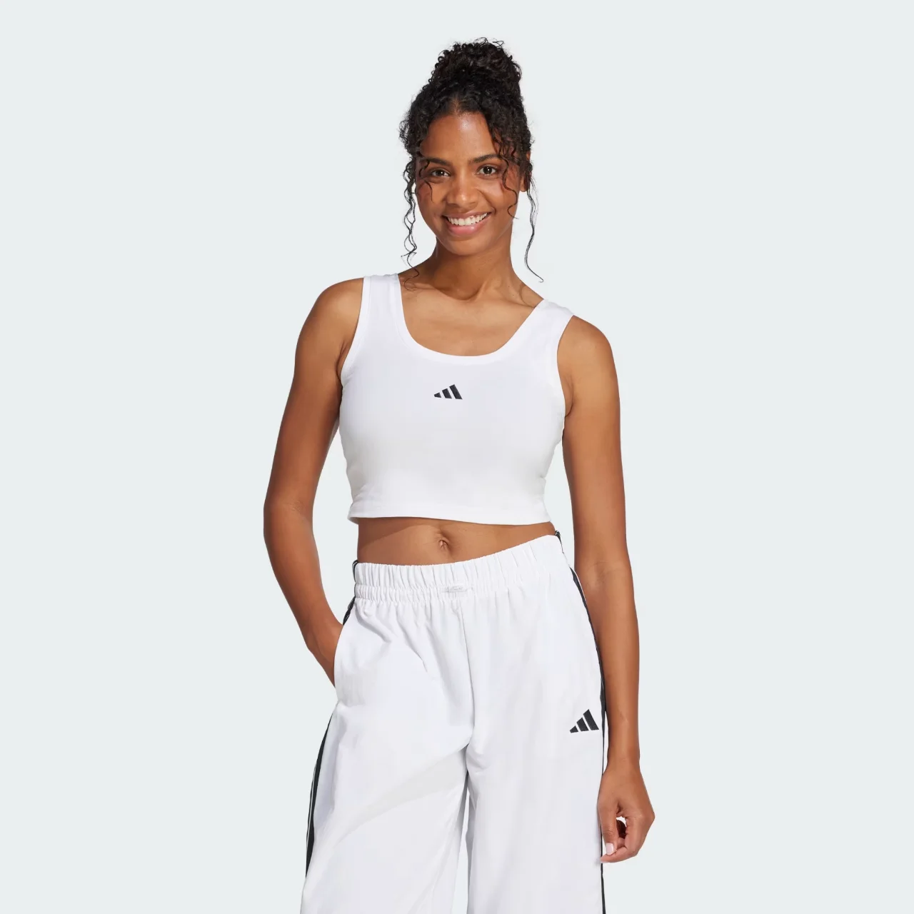 adidas · Talle M