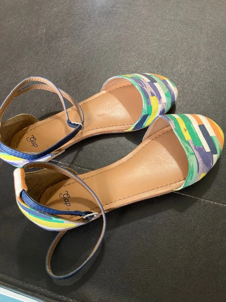 Sandalias GAP - imagen 1