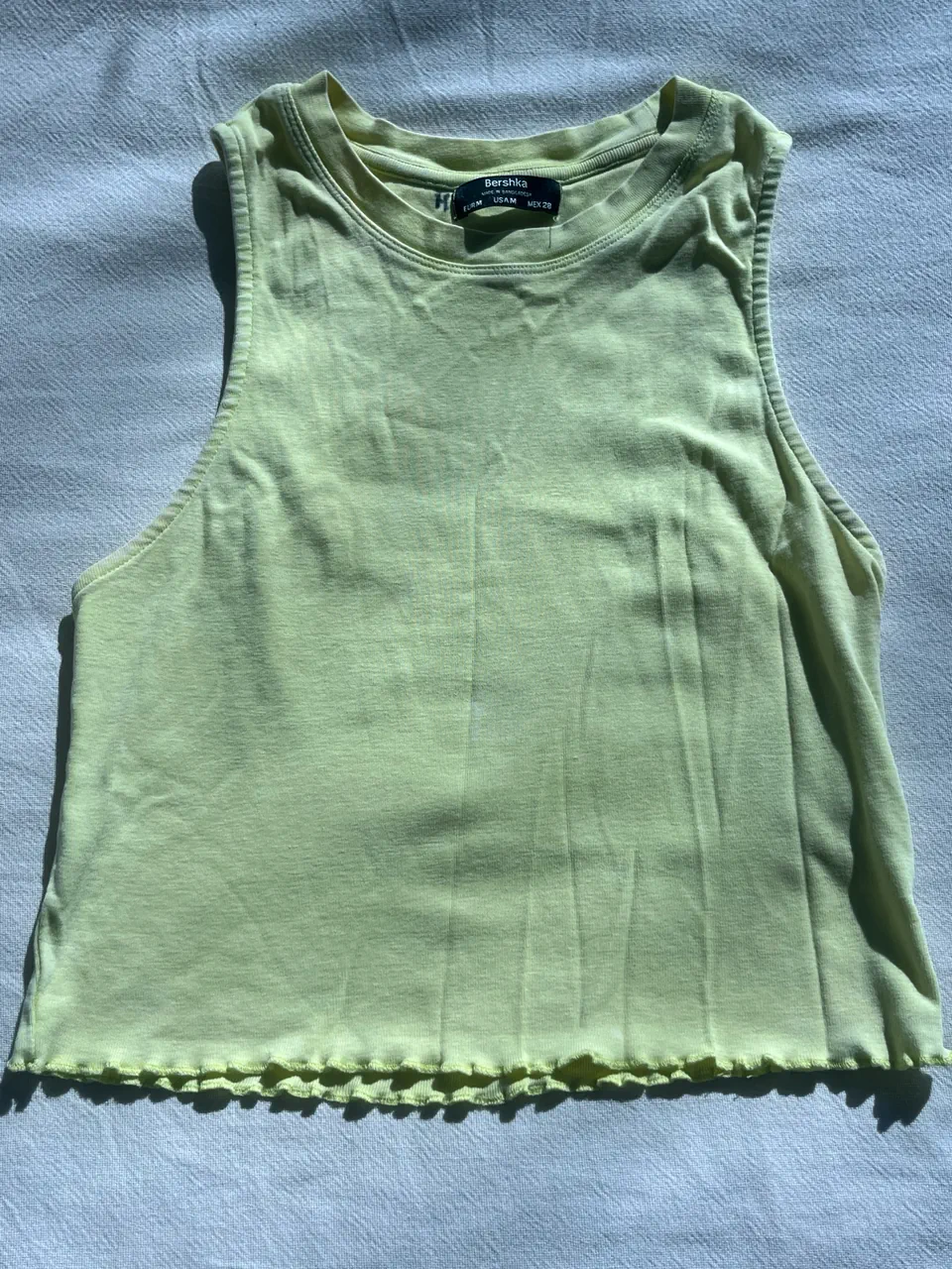 Musculosa Bershka · Talle S