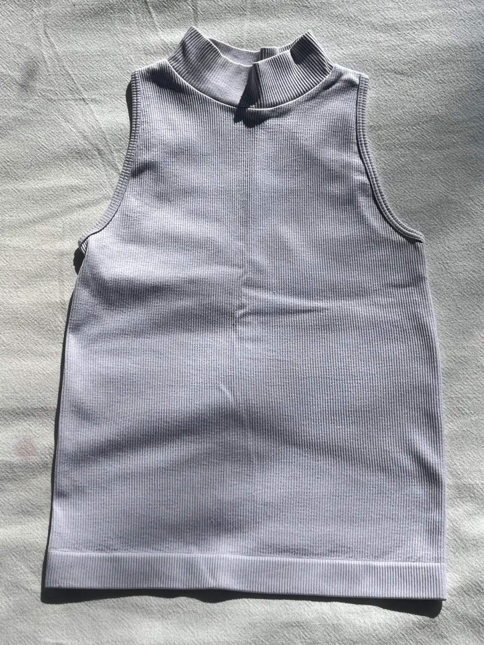 Musculosa Aura - imagen 1