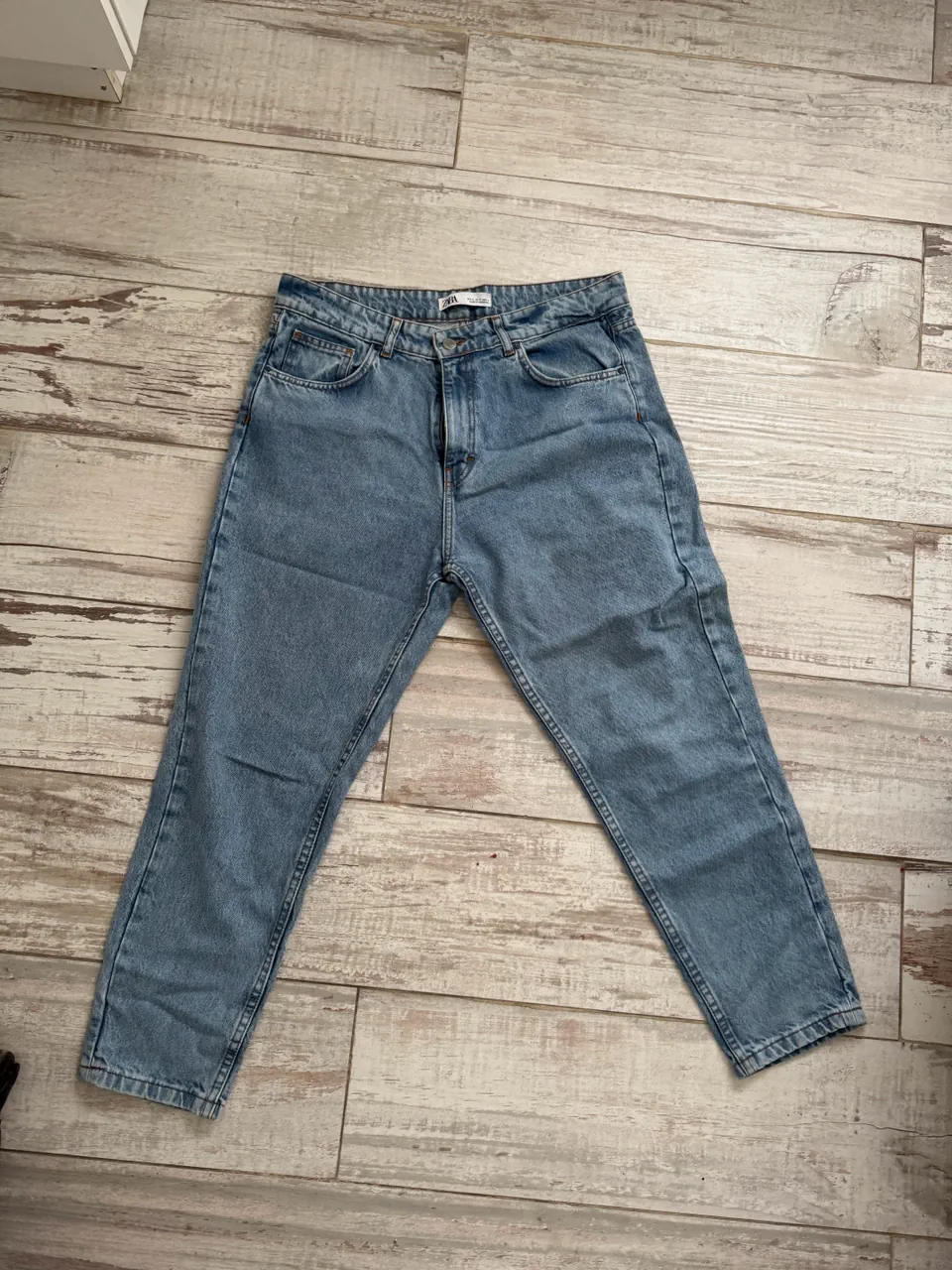 Zara · Talle EU 44