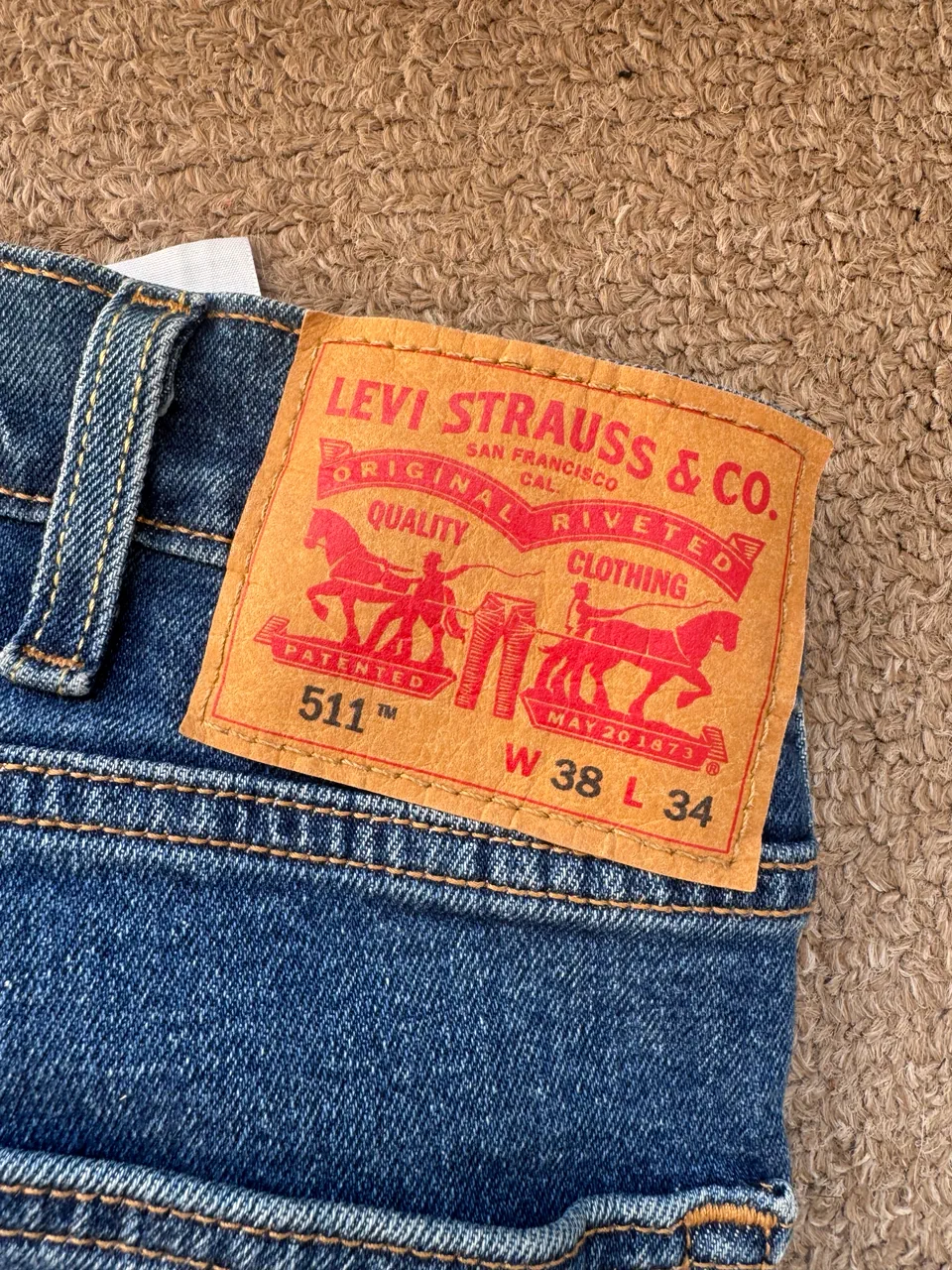 Levi's · Talle US 38