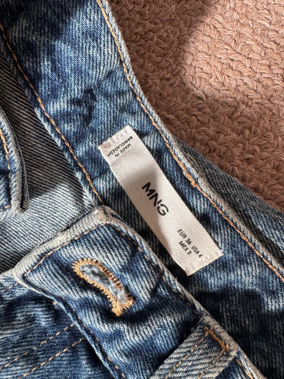 Jean Mango - imagen 1