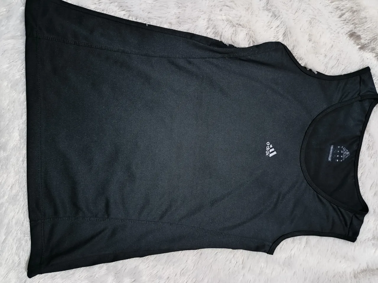 Remera adidas - imagen 1