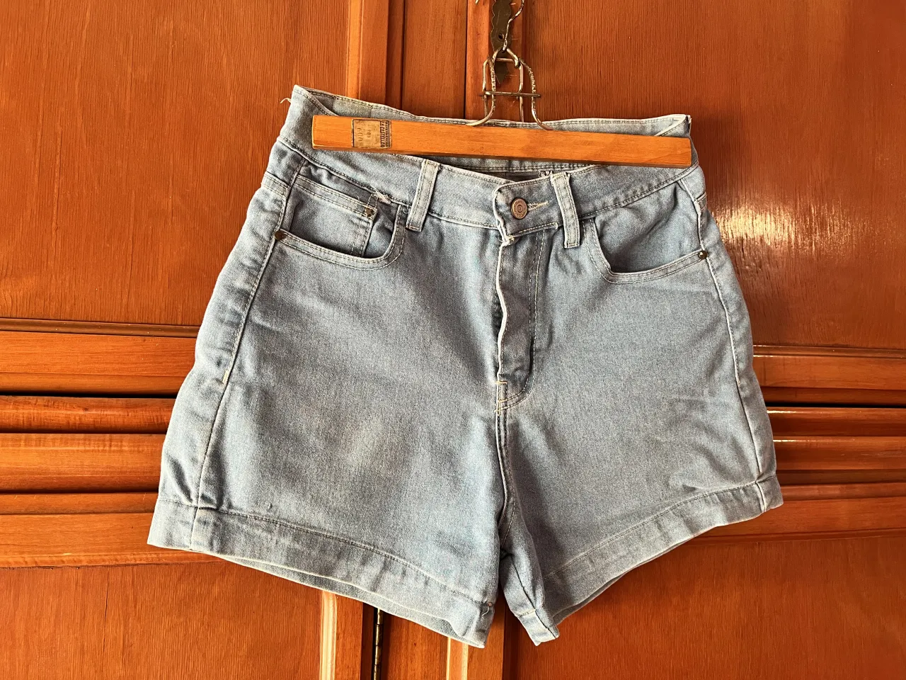 Short A ≠ - imagen 1