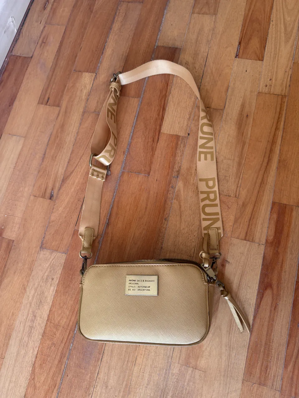 Cartera Prüne