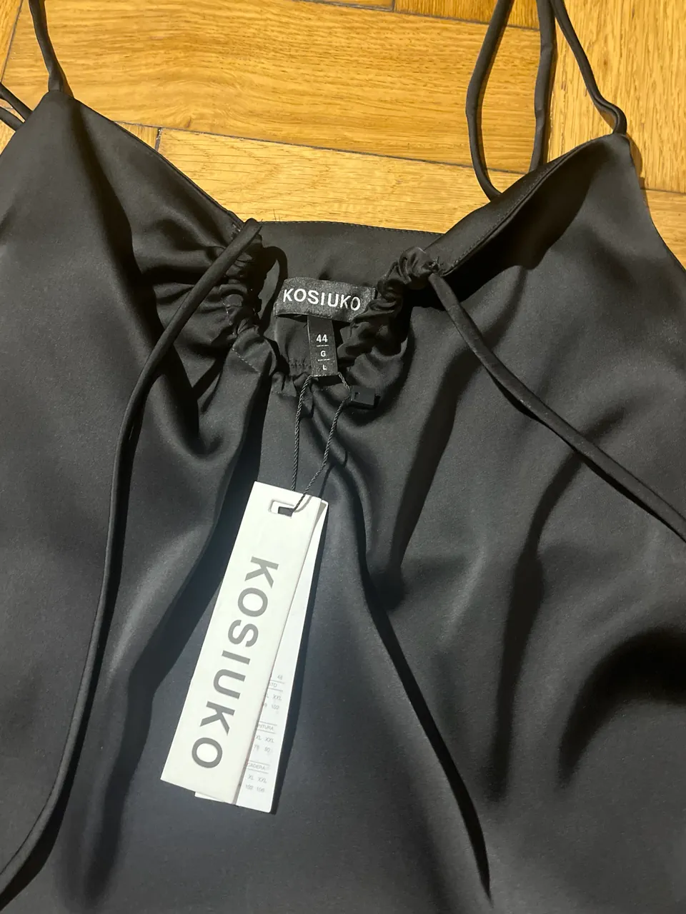 Top Kosiuko - imagen 4