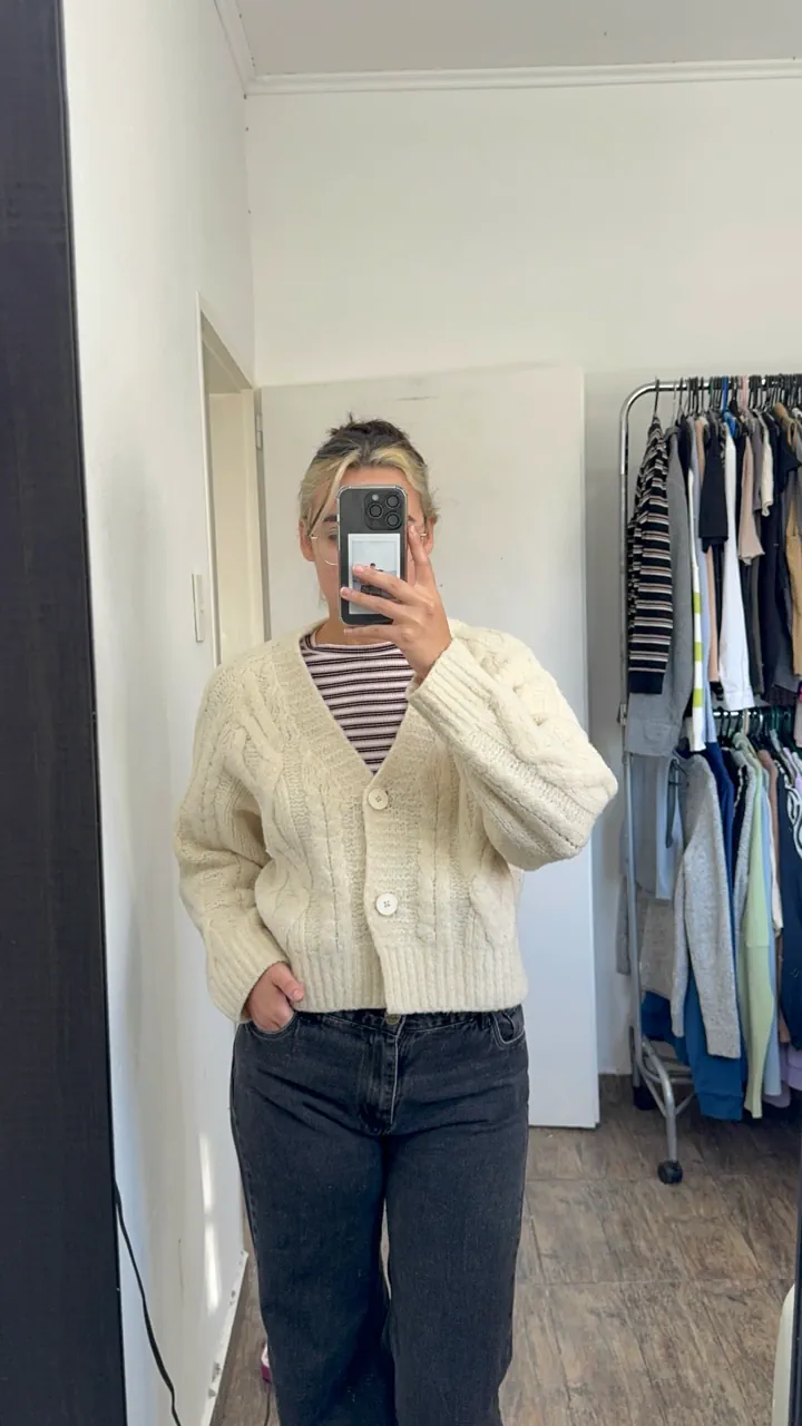Cardigan Fm - imagen 2
