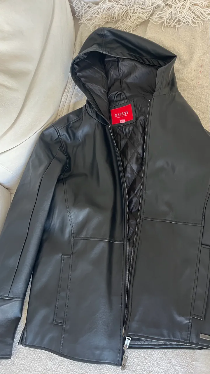 Campera GUESS - imagen 1