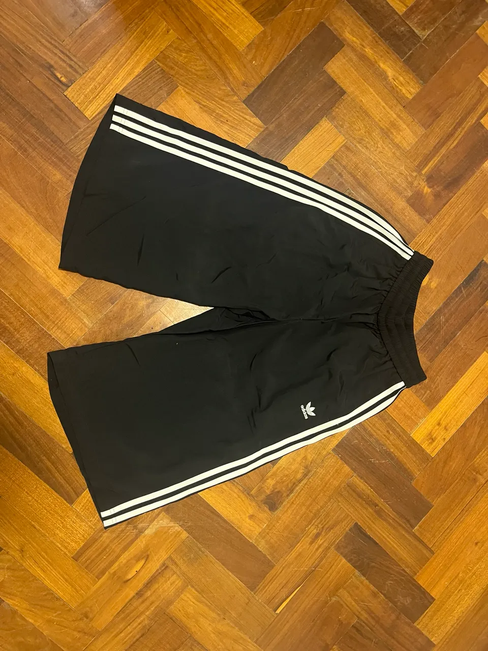 adidas · Talle S