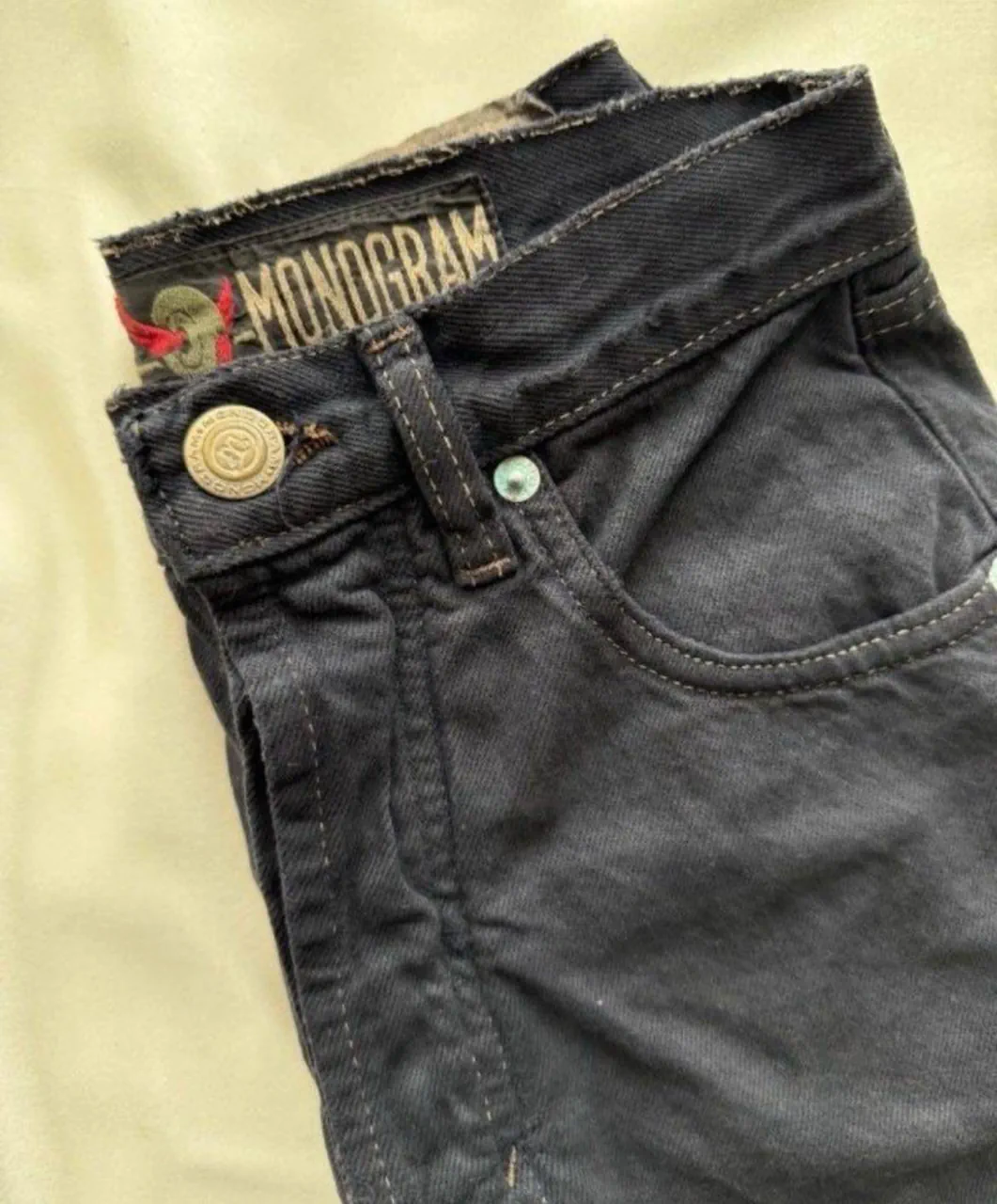 Short Monogram - imagen 1