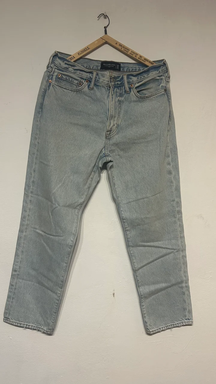 Abercrombie & Fitch · Talle EU 32