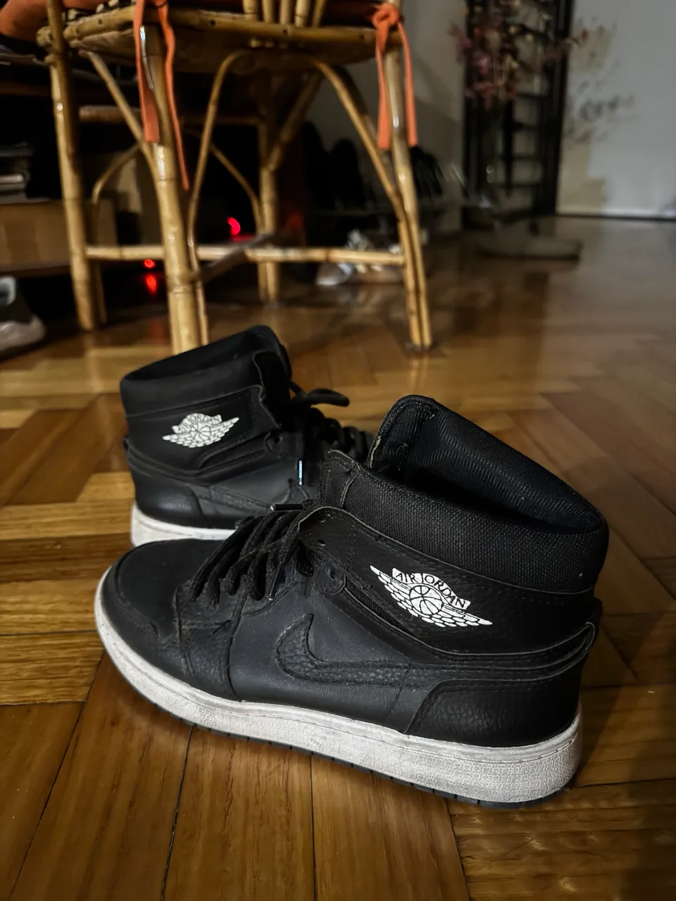 Nike · Talle AR 37