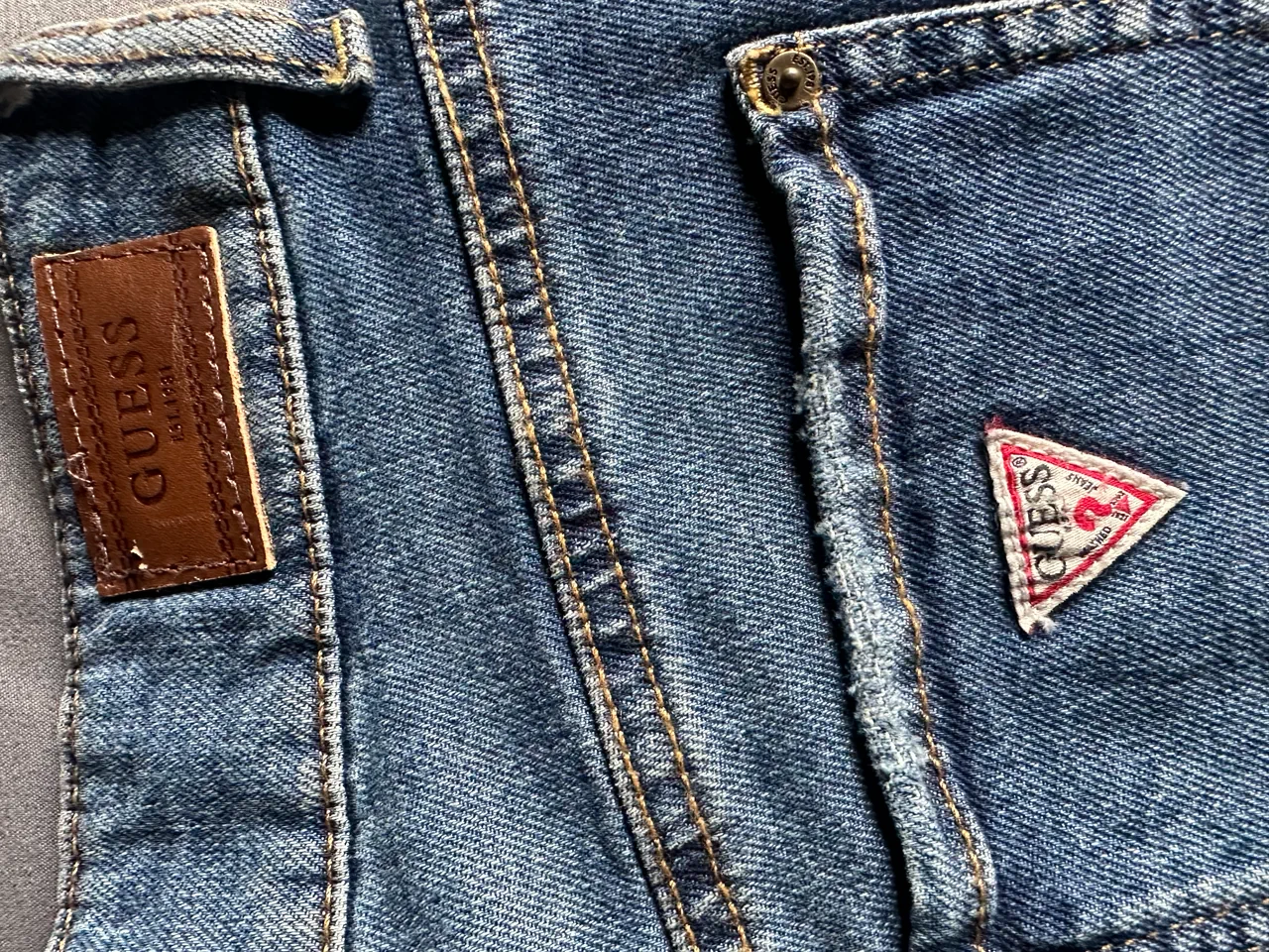 Short GUESS - imagen 1