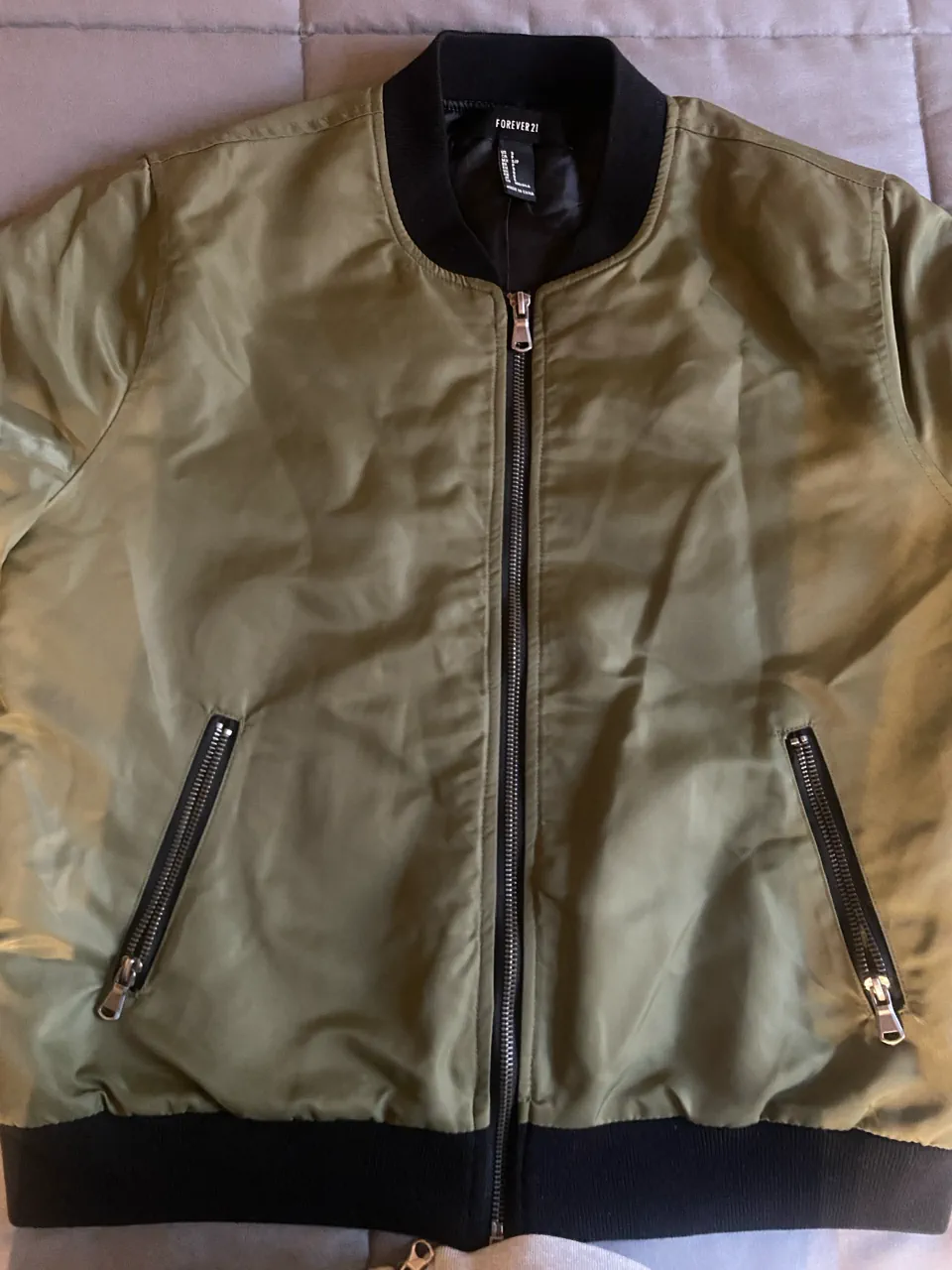 Campera Forever 21 · Talle S