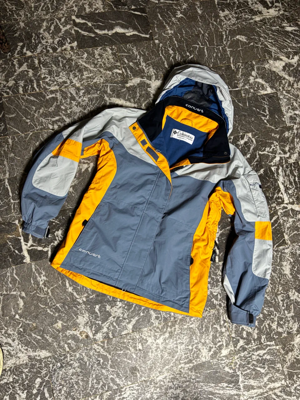 Columbia · Talle M