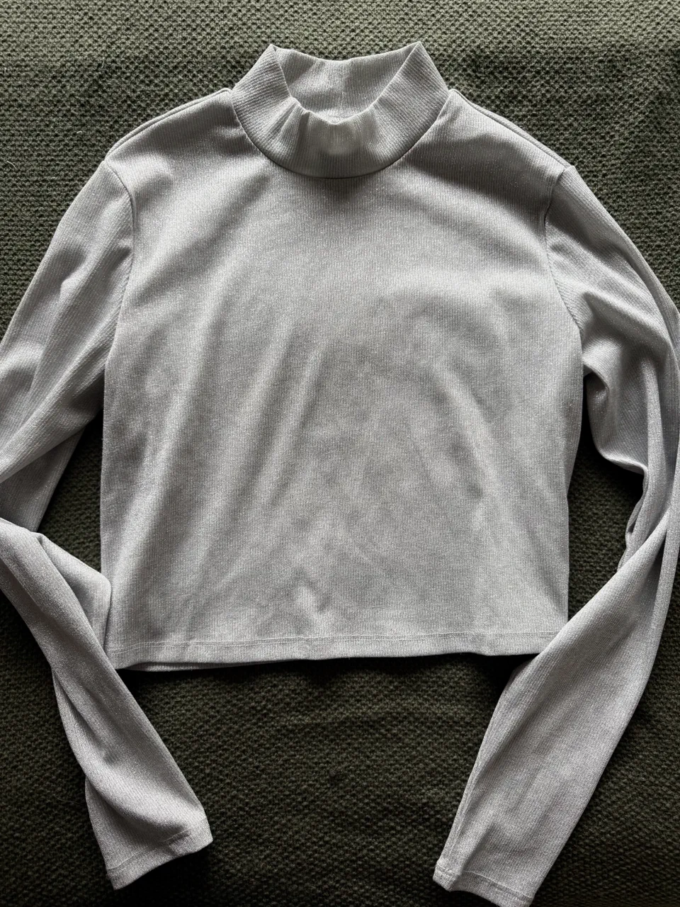 Remera H&M · Talle L