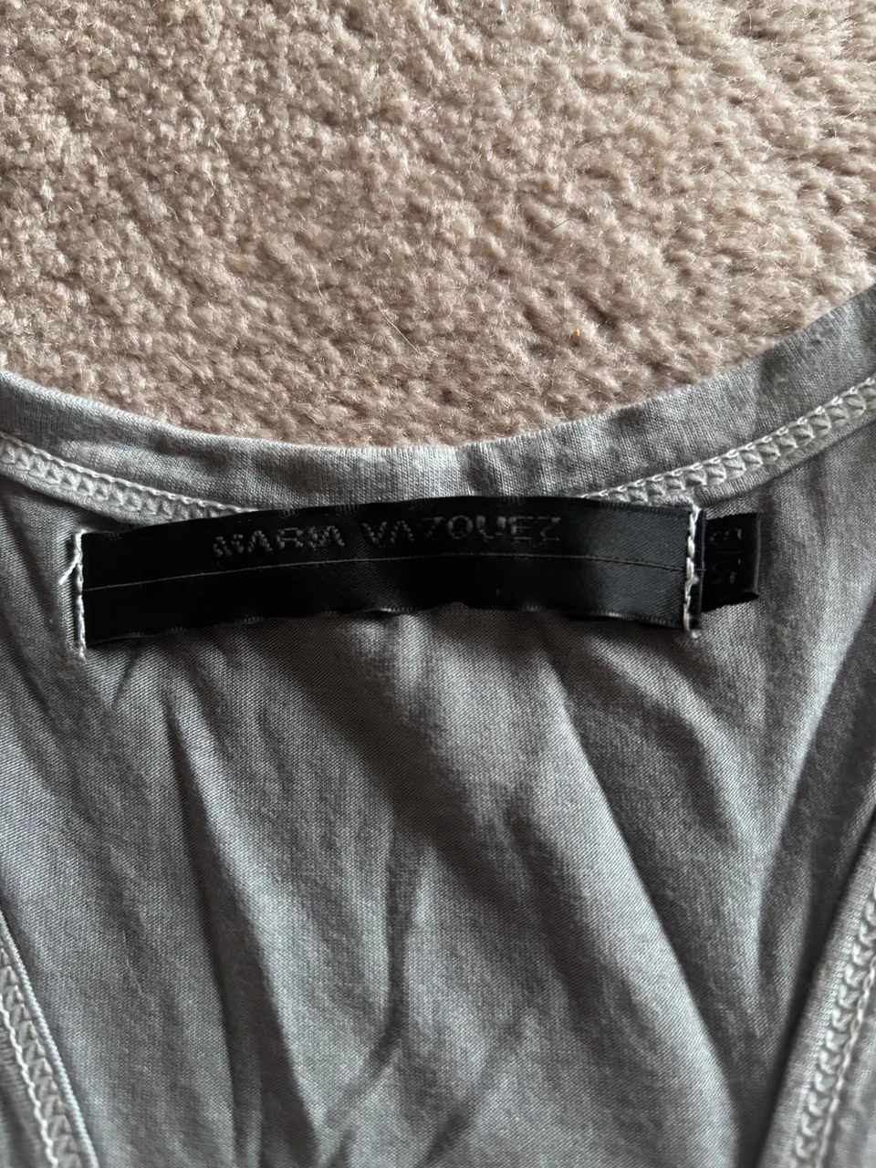 Musculosa Maria Vazquez · Talle S
