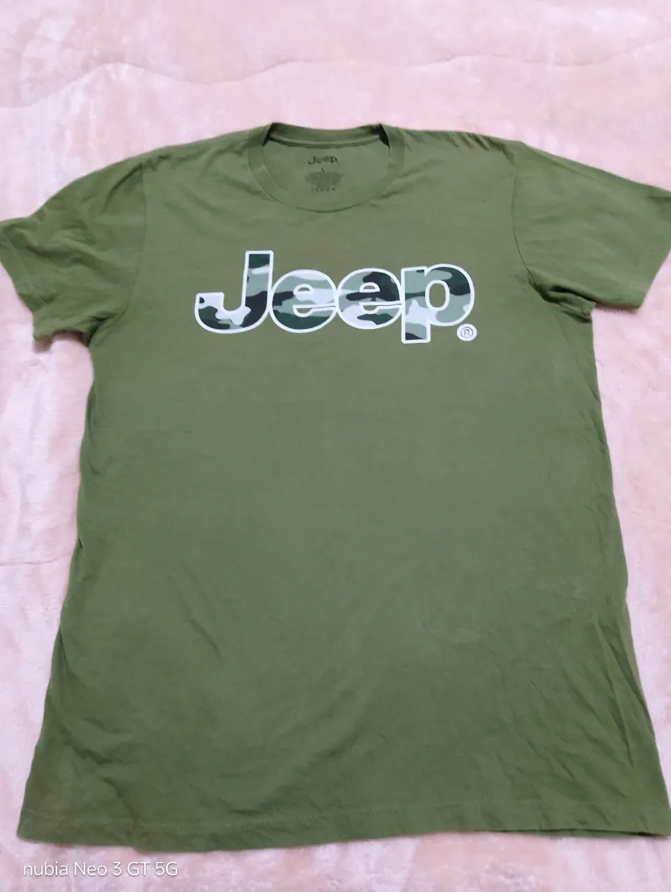 Remera Jeep · Talle L