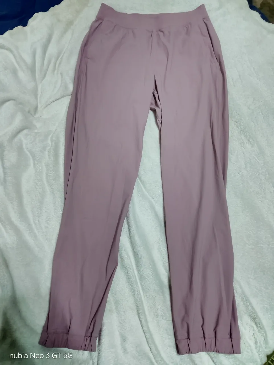 Pantalón Lululemon - imagen 1