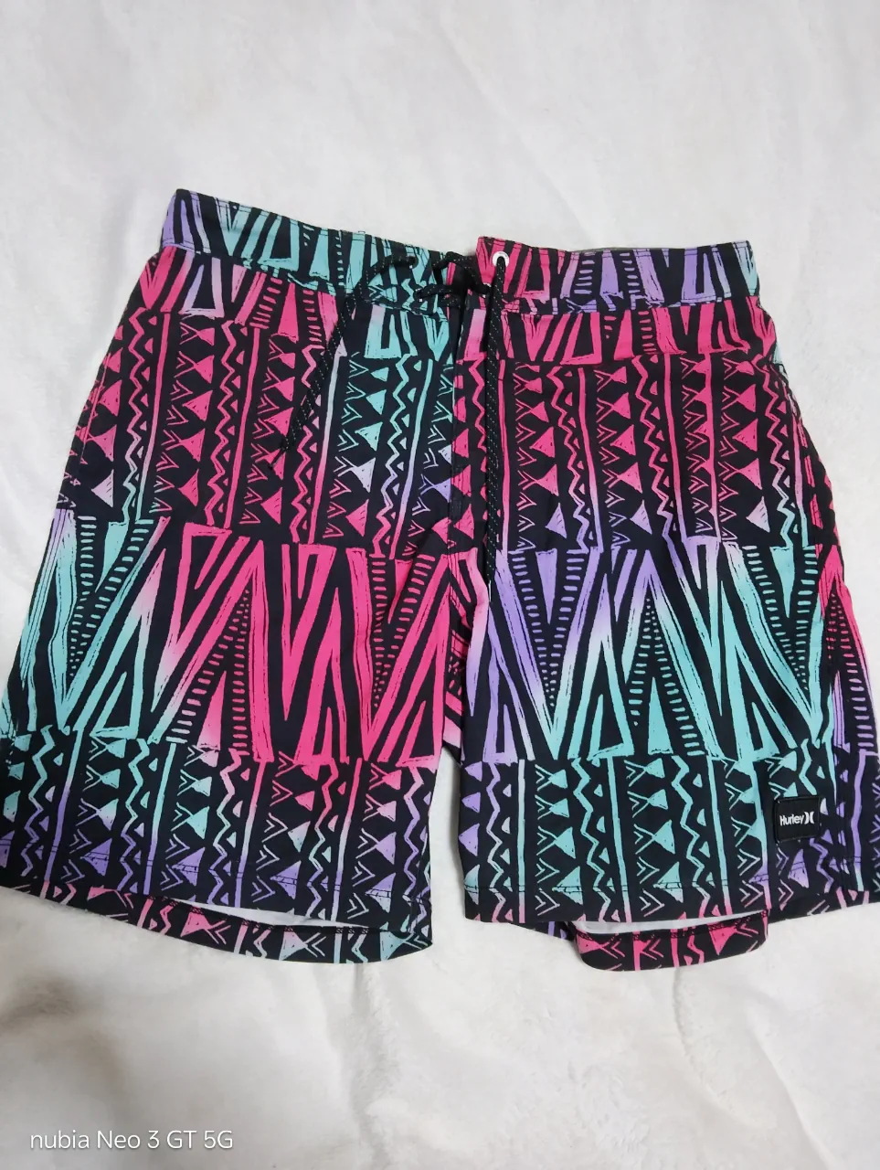 Hurley · Talle L