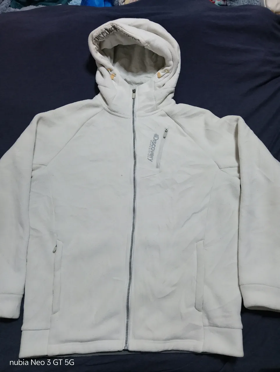 Campera Discovery · Talle L