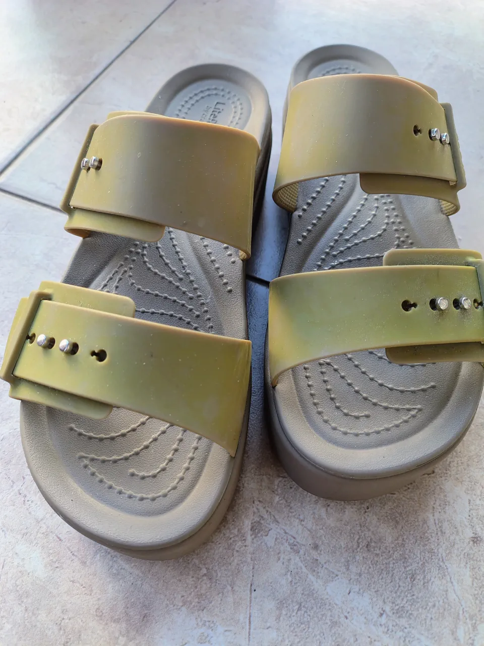 Sandalias Crocs - imagen 1