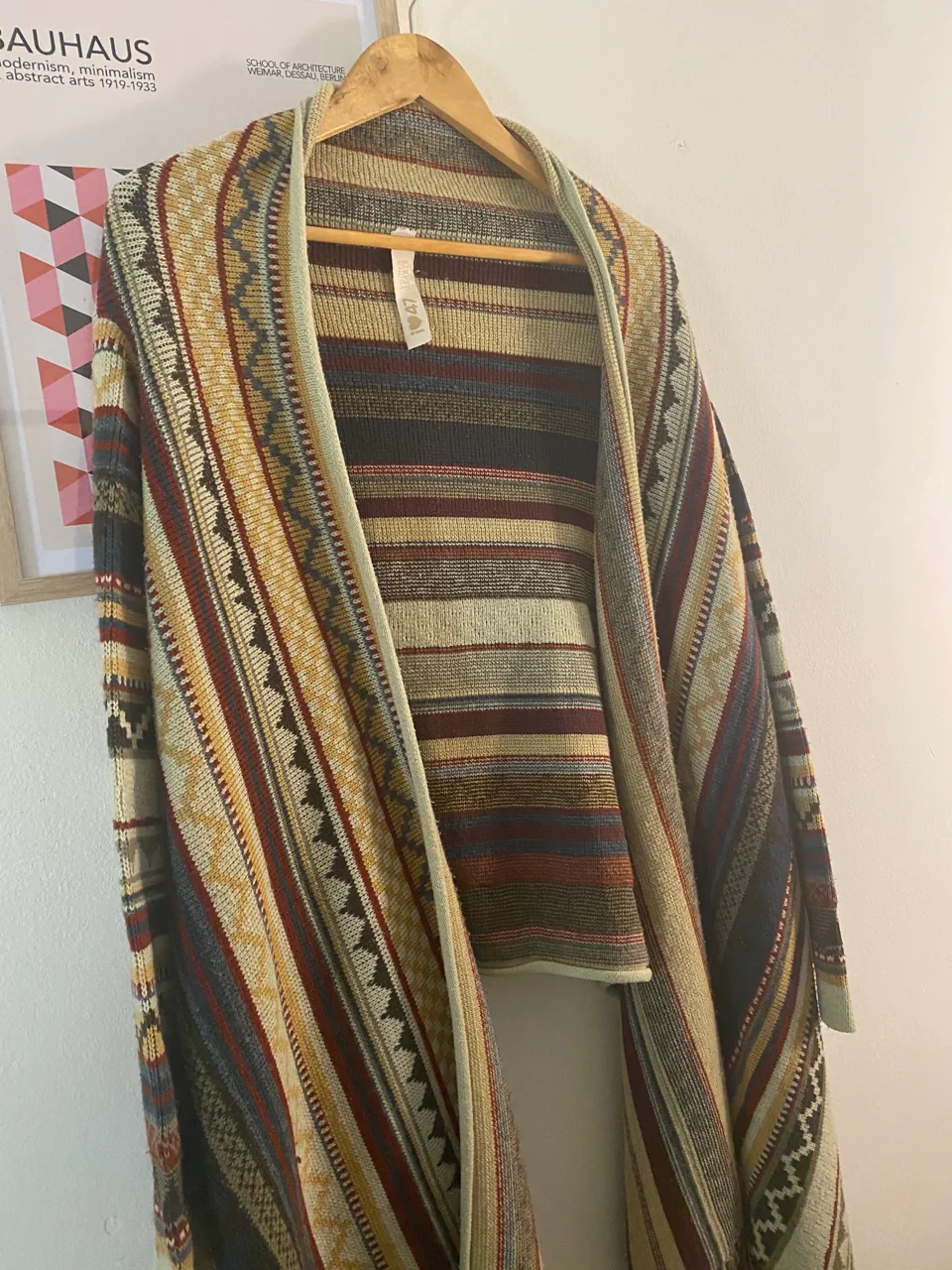 Cardigan 47 Street - imagen 1