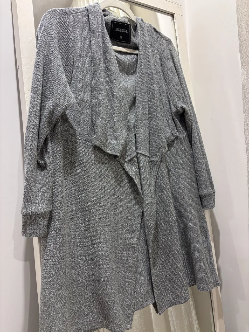 Cardigan Boulevard - imagen 1