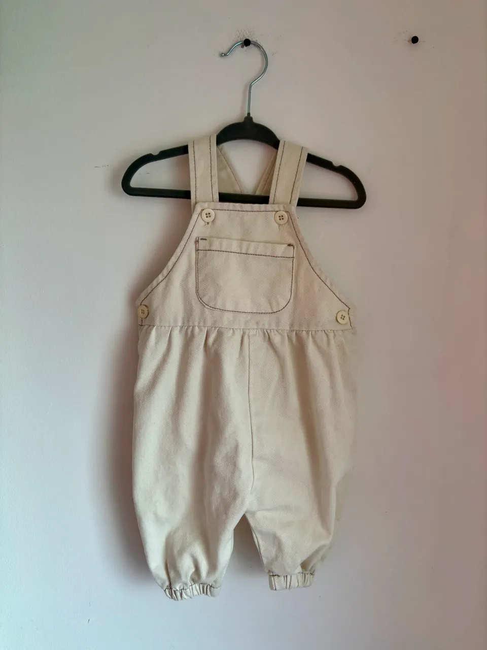 Jardinero corto CHEEKY · Talle 3-6 meses / 62 cm