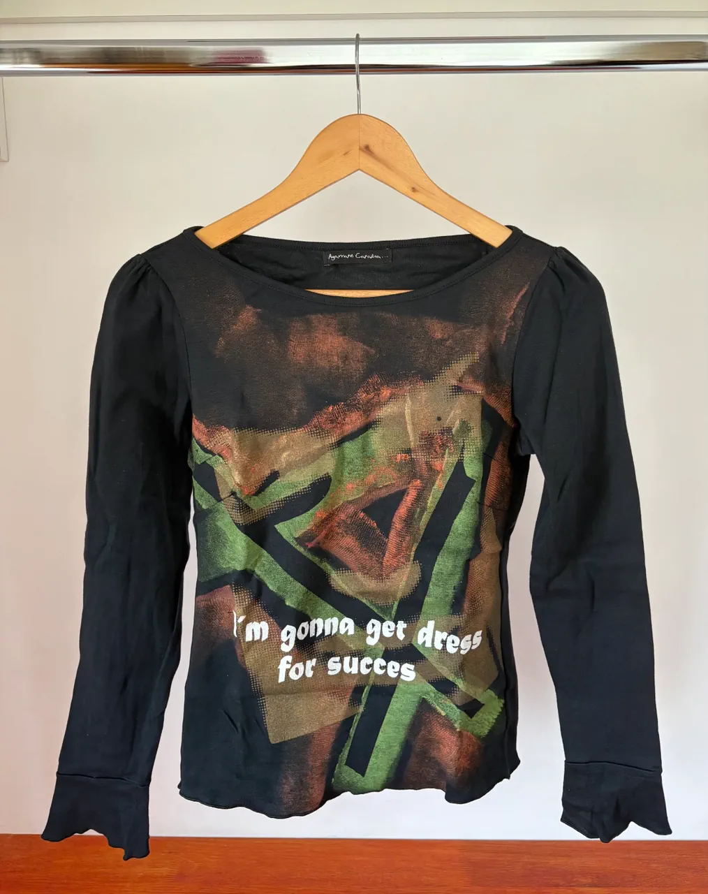 Remera Agarrate Catalina · Talle S