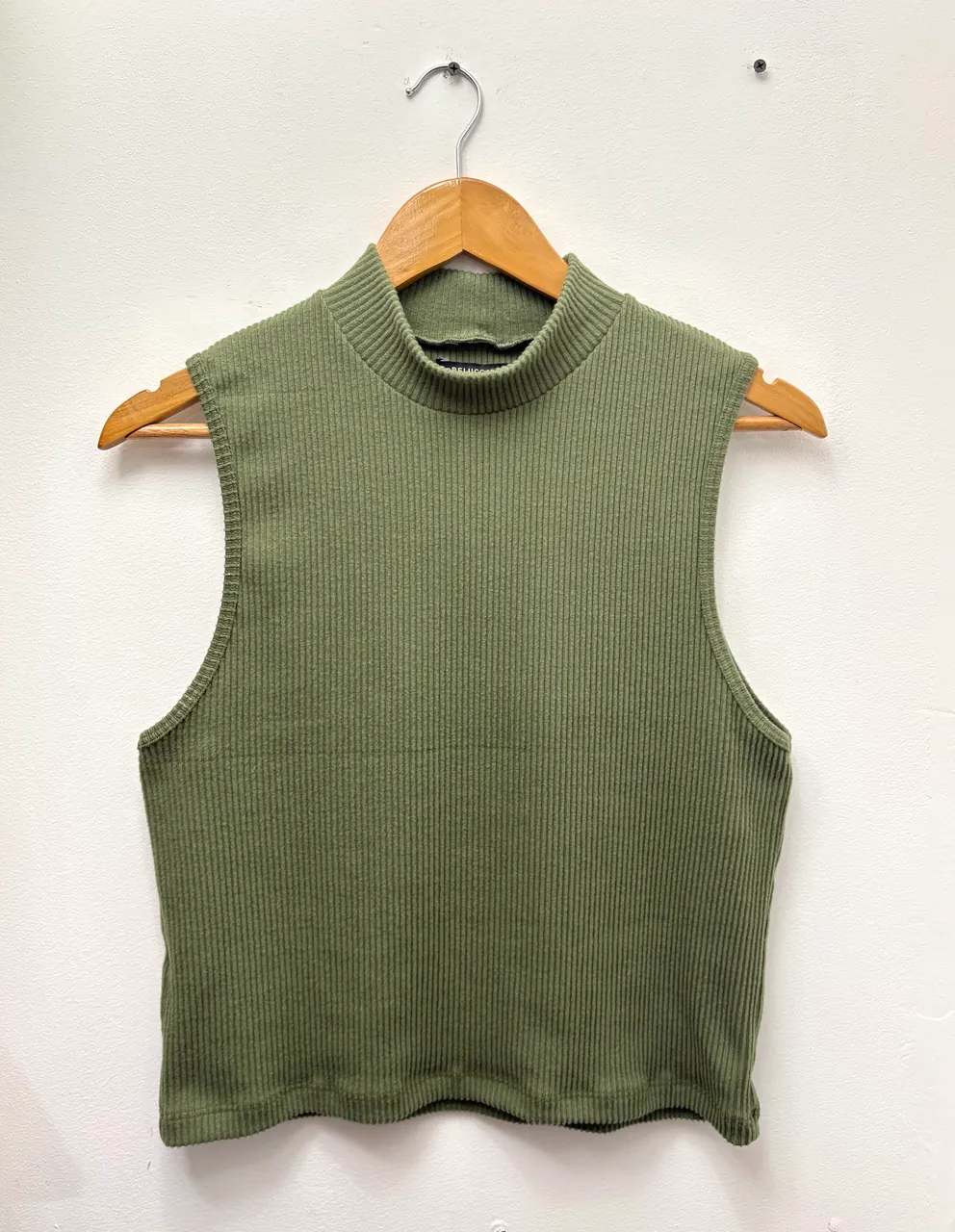 Musculosa Delucca - imagen 1