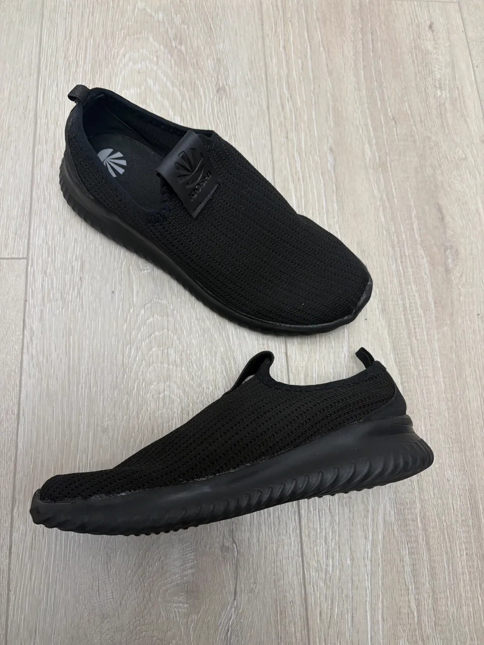 Zapatillas Kioshi · Talle AR 36
