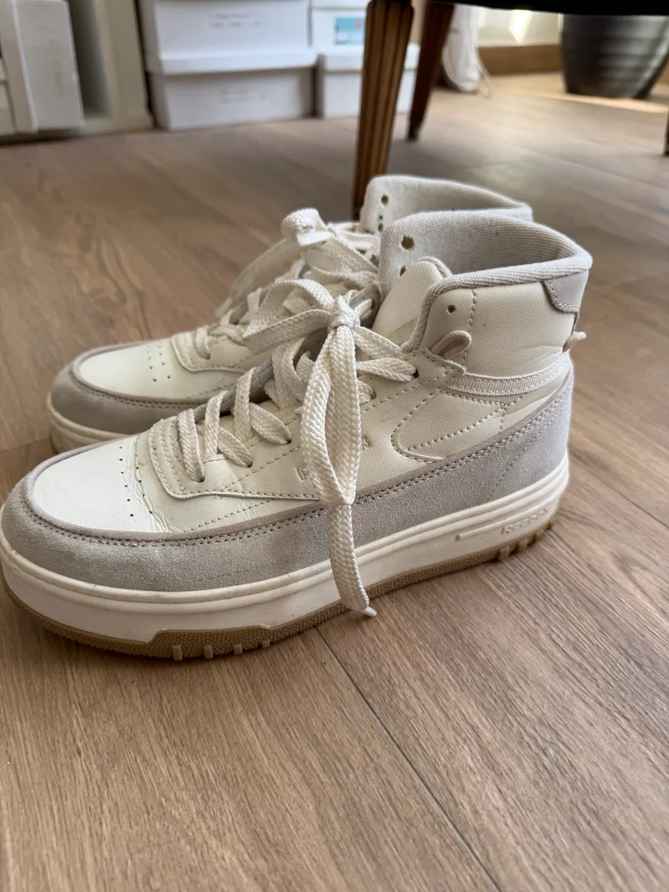 Reebok · Talle US 7.5