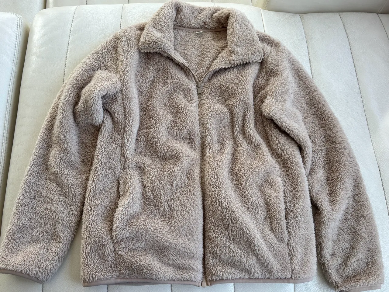 Uniqlo · Talle 13 años / 158 cm