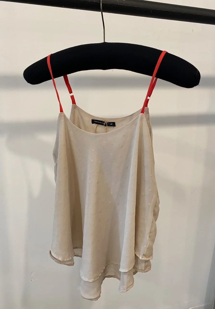 Cuesta Blanca · Talle M