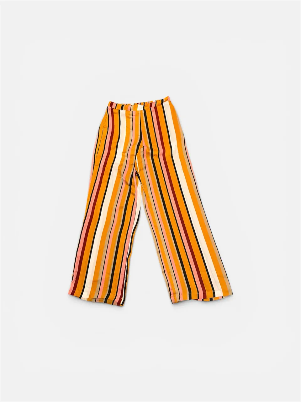 Basement · Talle M
