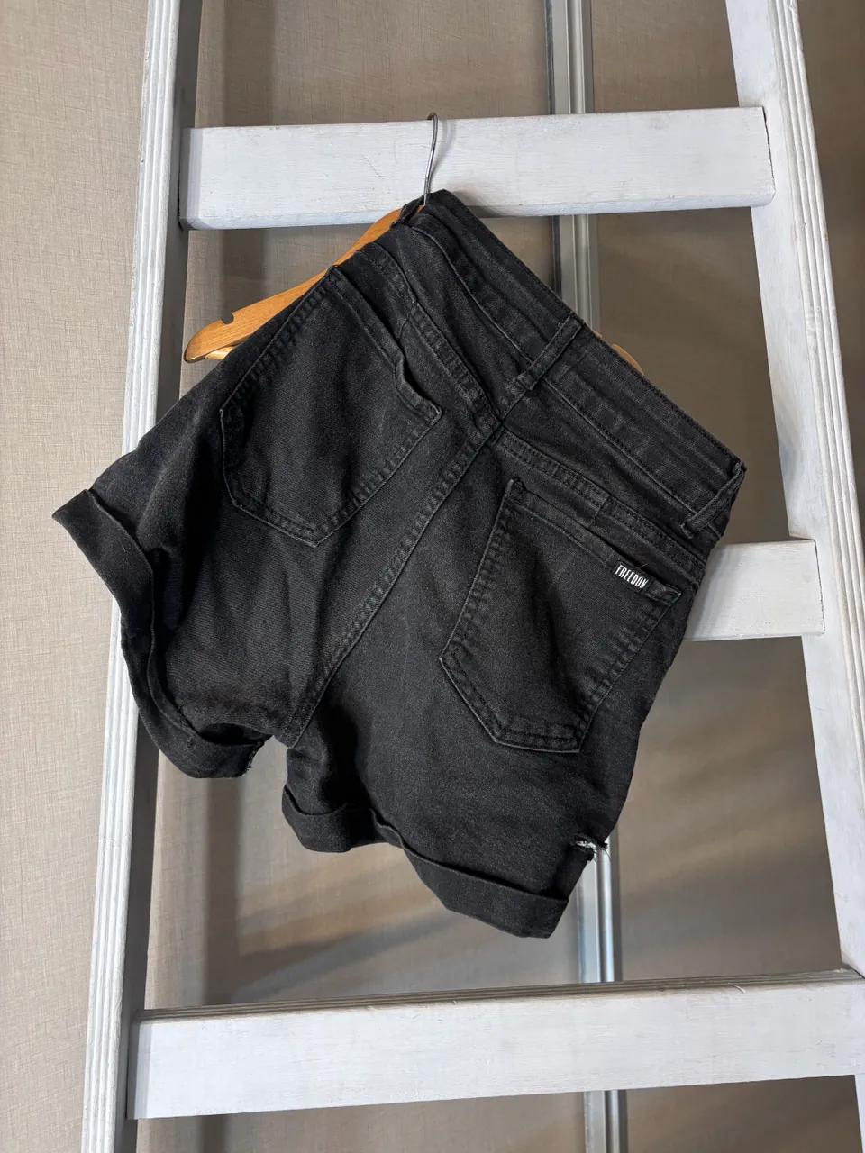 Short Freedom - imagen 2