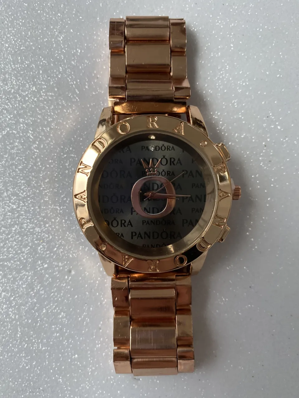 Reloj Pandora - imagen 1