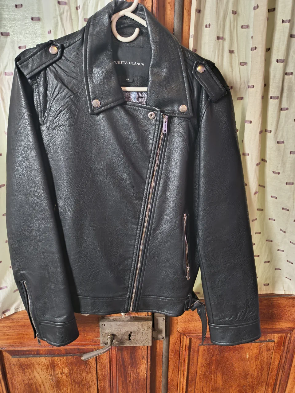 Campera Cuesta Blanca - imagen 1