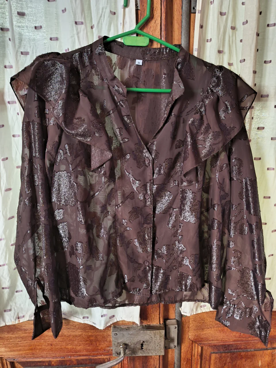 Blusa Sin ✅ · Talle M