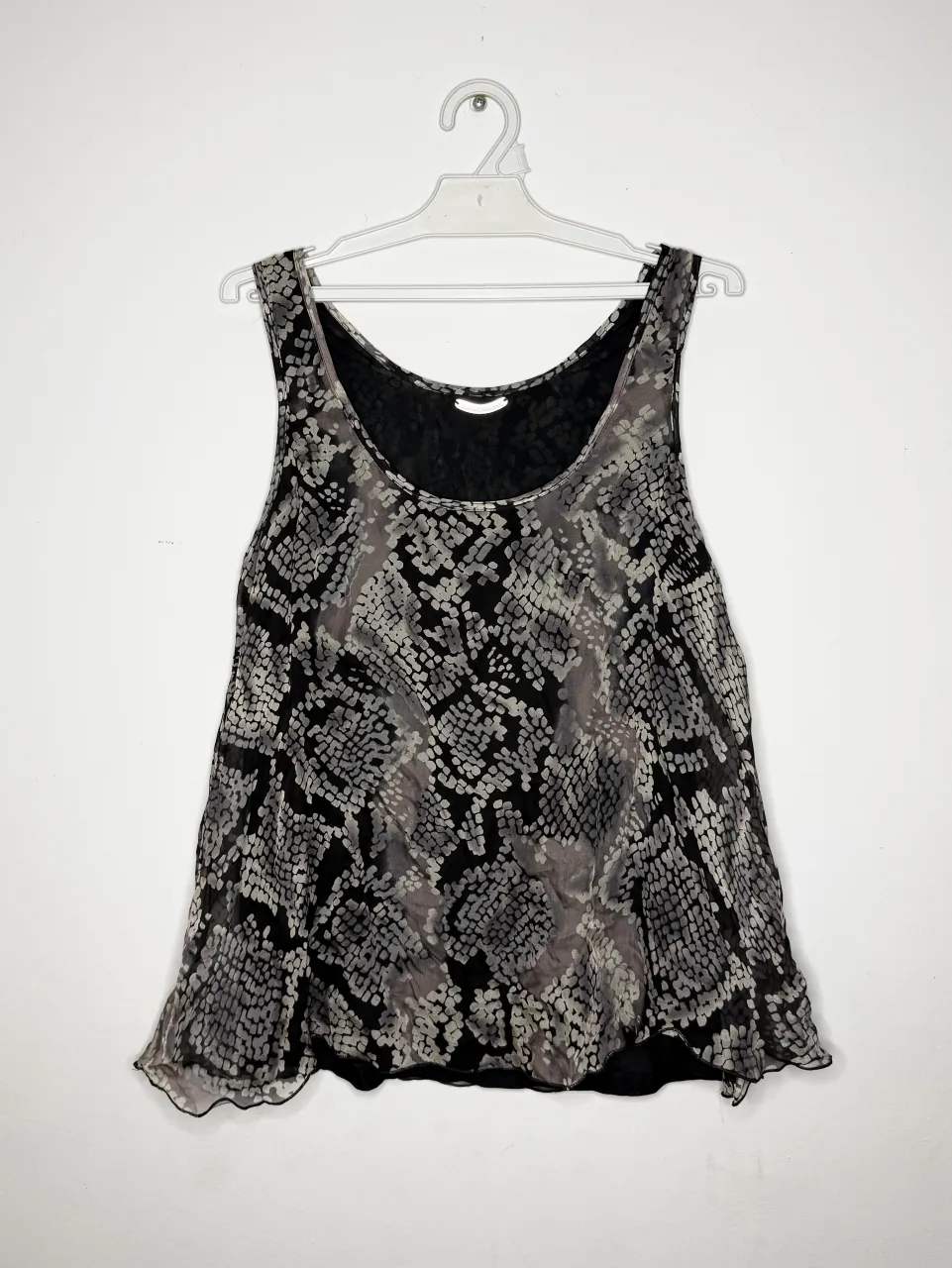Musculosa Clara Ibarguren · Talle M