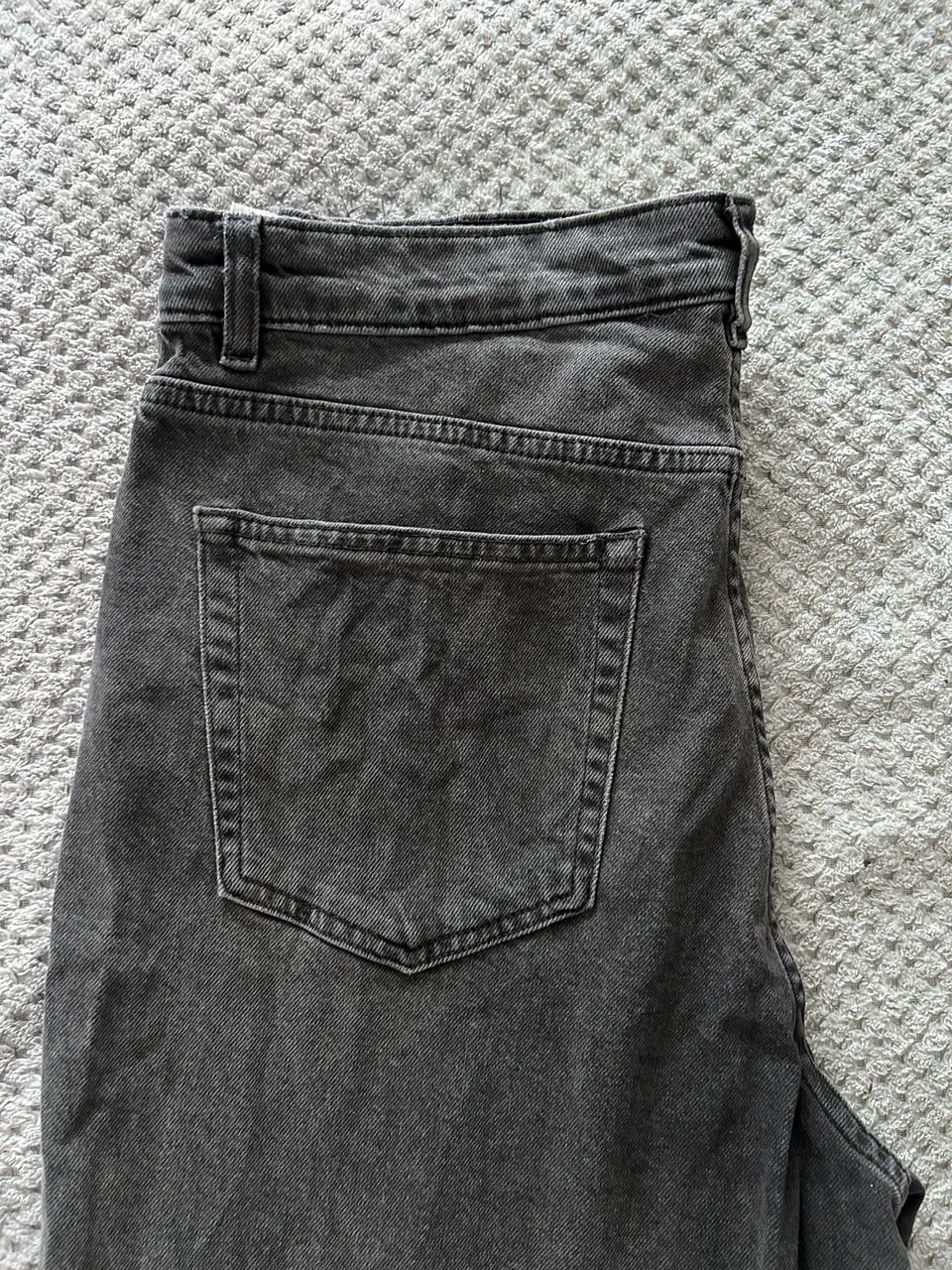 H&M · Talle EU 42
