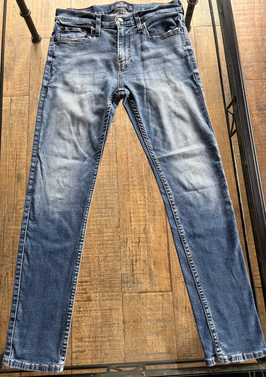 Hollister · Talle MEX/ARG 40