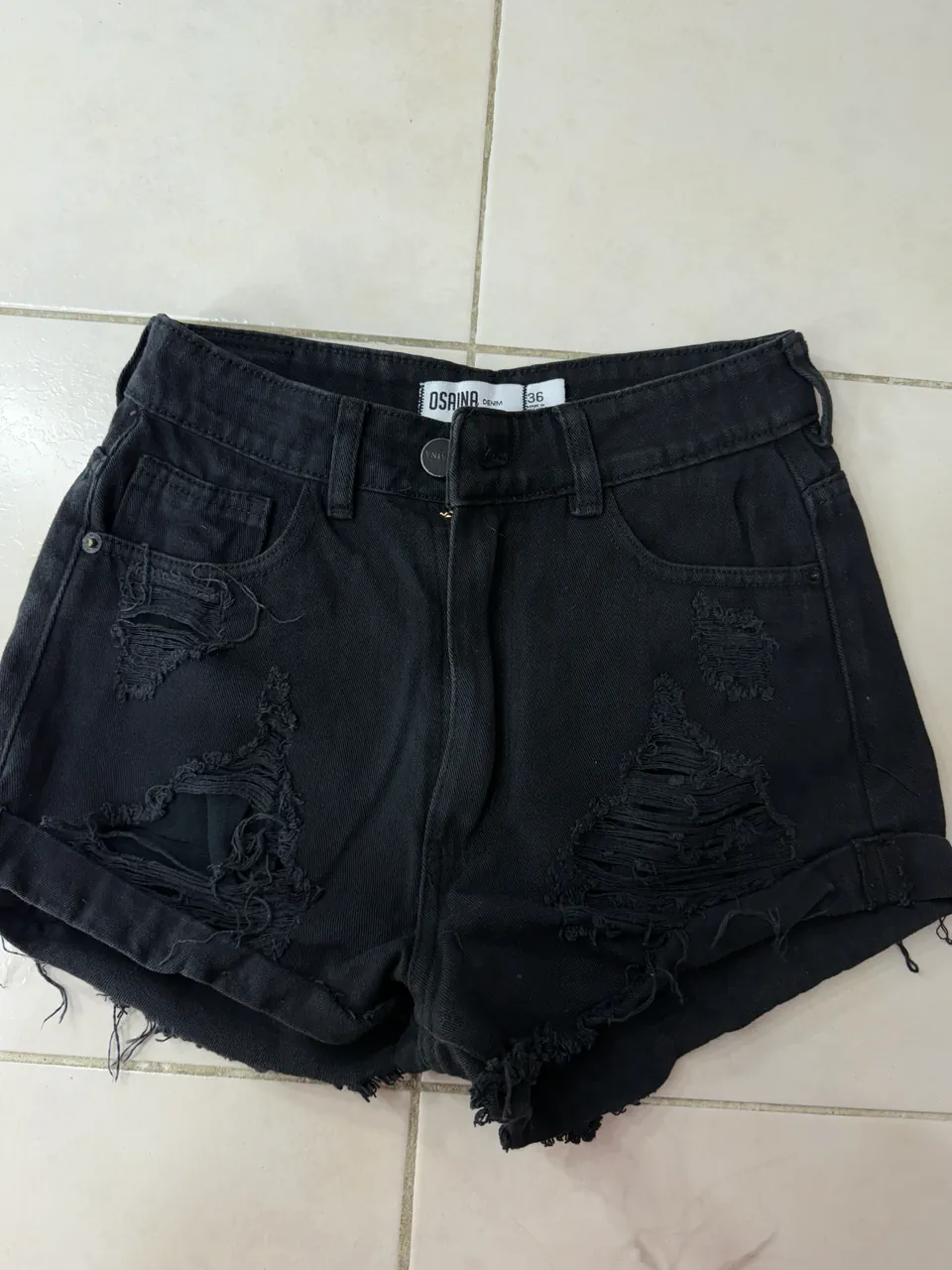 Short Osaina - imagen 1