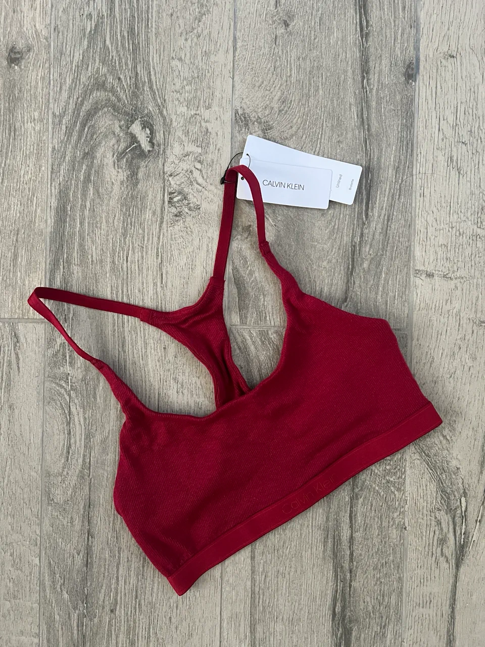 Corpiño Calvin Klein · Talle S