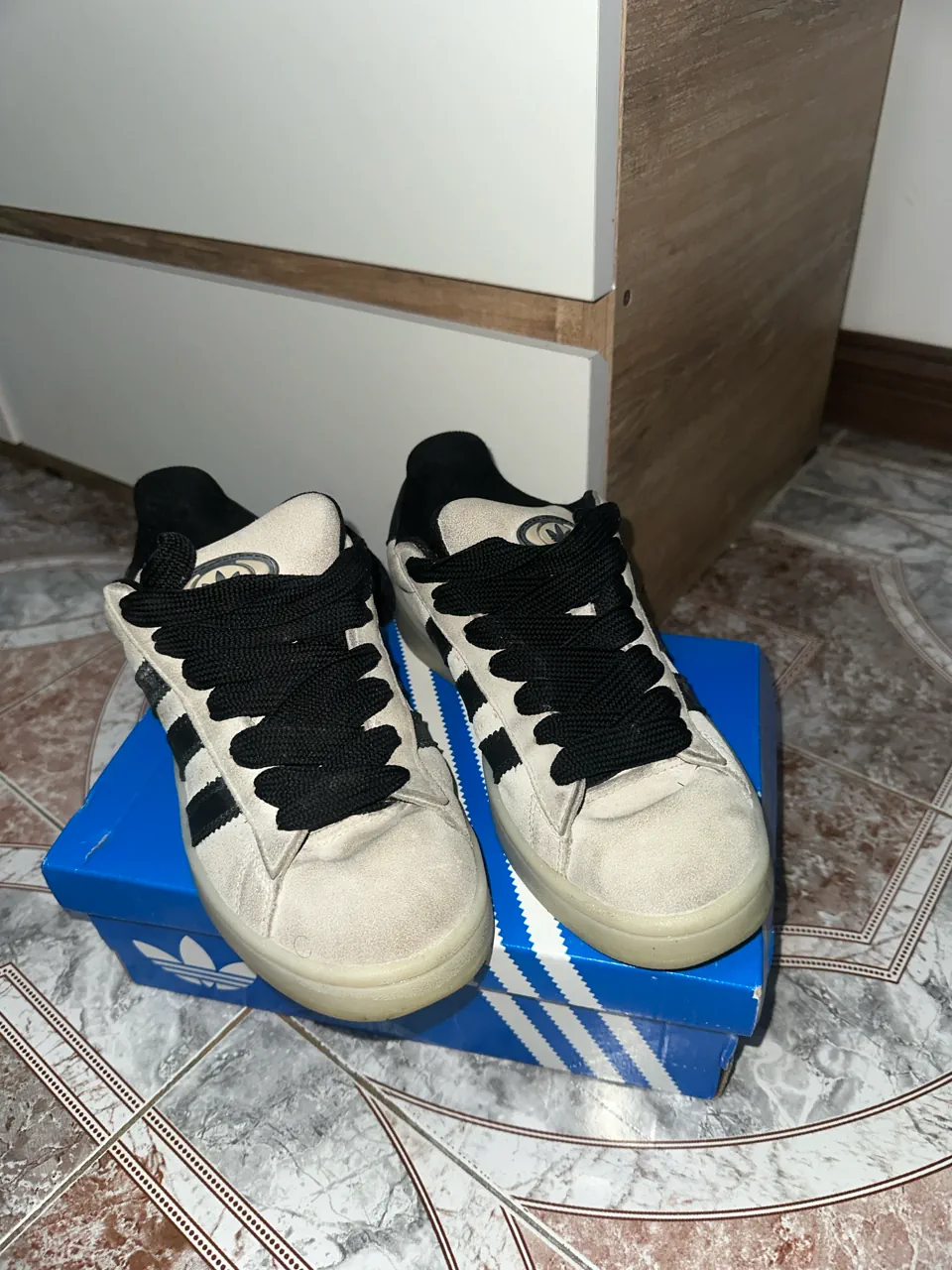 Zapatillas adidas - imagen 1