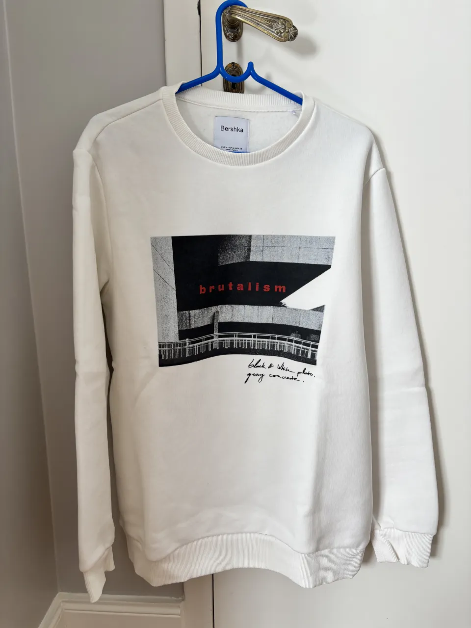 Buzo Bershka - imagen 1